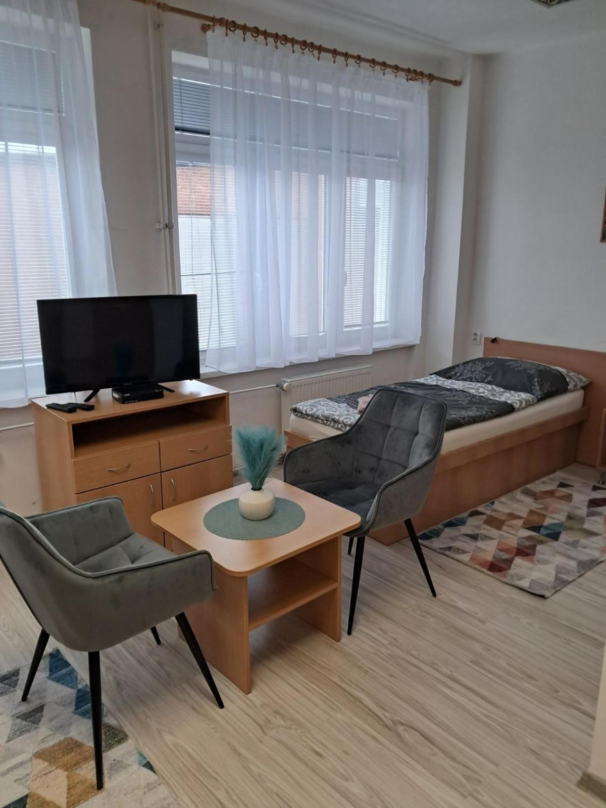 ŠD Urbánkova 2 Košice Exterior foto